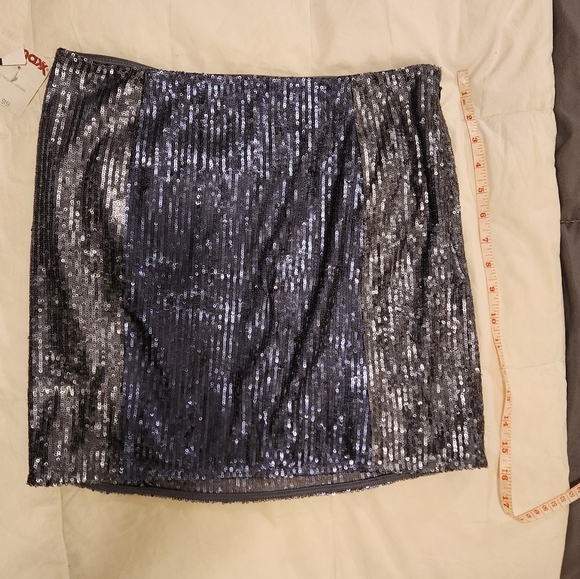 NWT Susana Monaco Sequin Skirt Size 2. - Picture 1 of 7